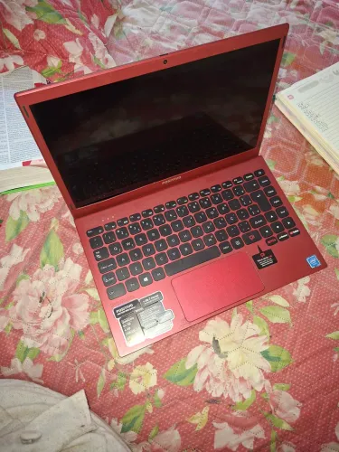 Notebook Positivo Vermelho - Com Defeito / Precisa de Reparo