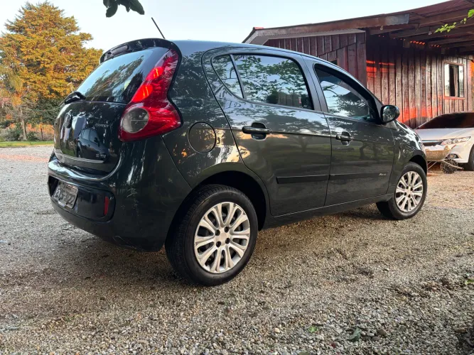 Fiat Palio Essence 1.6 Flex 16V 5P 2012