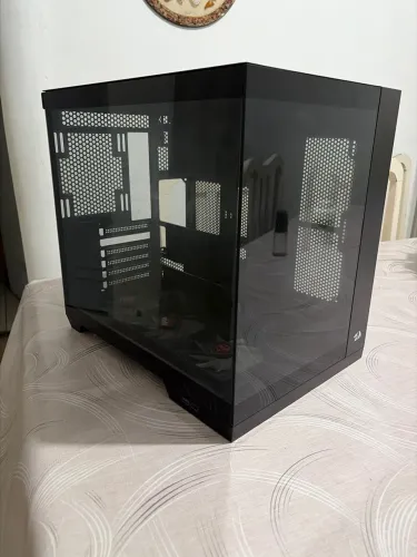 4,8 4,8 de 5 estrelas (1.747) Gabinete Redragon Wideload Pro CA-604B-PRO Preto