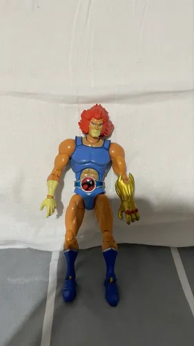 action figure do Lion-O 20cm