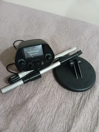 Detector de metal usado