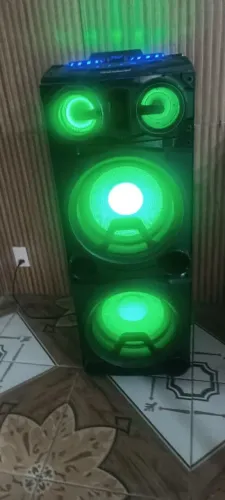Vendo som potente 1000 reais