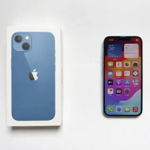 iPhone 13, completo
