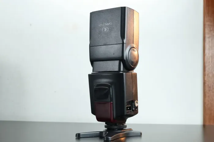 Flash Speedlite Greika Thinklite TT560