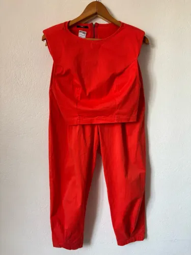Roupas femininas seminovas