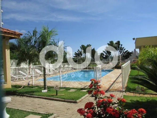 Apartamento com 2 dormitórios à venda, 56 m² por R$ 195.000,00 - Centro - Piracicaba/SP