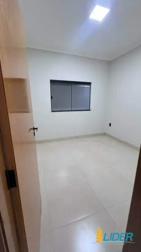 CASA CONDOMÍNIO à venda, 2 quartos, 1 suíte, JARDIM EUROPA - Uberlândia/MG