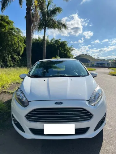 Ford Fiesta 1.6 16V Flex Mec. 5P 2016