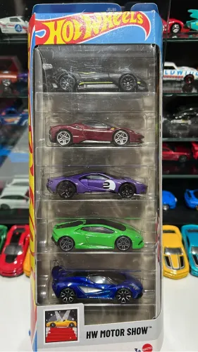 Pack 5 Hot Wheels Showroom 2025