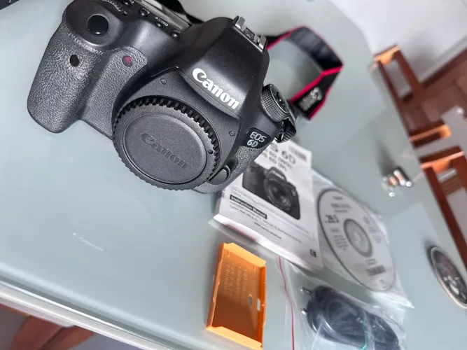 Canon 6d com menos de 9 mil clicks