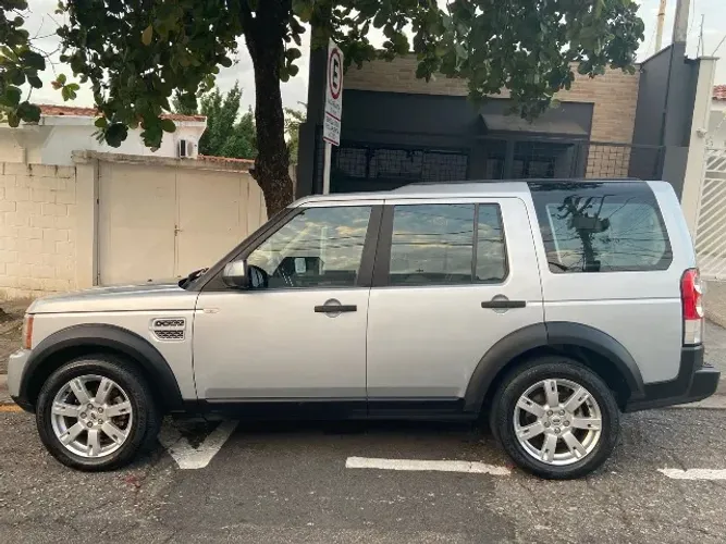Land Rover Discovery4 S 2.7 4X4 Tdv6 Diesel Aut. 2011
