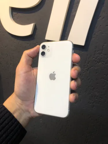 iPhone 11 128gb 