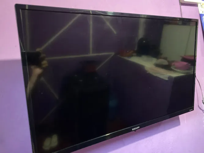 Smart tv semp roku tv