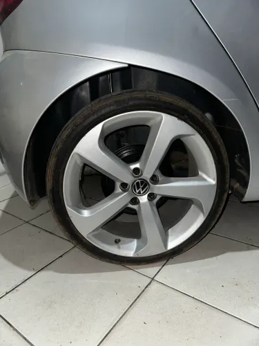 Rodas aro 17 golf gti
