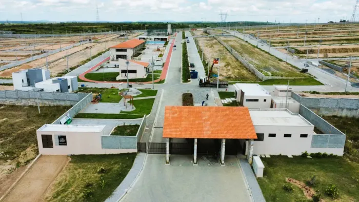 Jardins da Serra - Condomínio com grande infraestrutura, próximo ao Trauma !!!