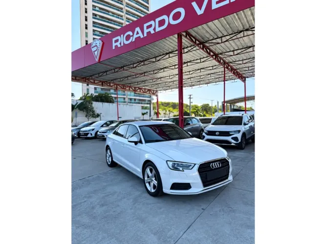Audi A3 Sedan 1.4 TFSI Flex Tiptronic 4P 2018