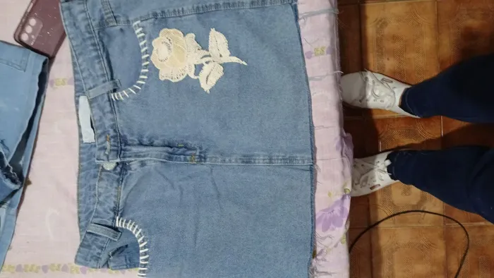 Saia nunca usada 44
