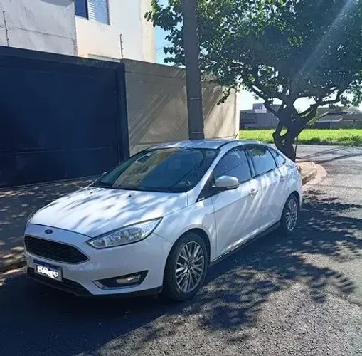 Ford Focus Fastback Se/se Plus 2.0 Flex Aut. 2017