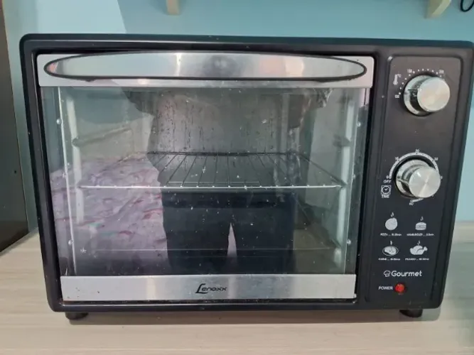 Forno elétrico de bancada Lenoxx Gourmet PFO 305 36L preto