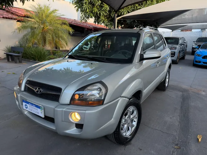 Hyundai Tucson 2.0 16V Aut. 2013