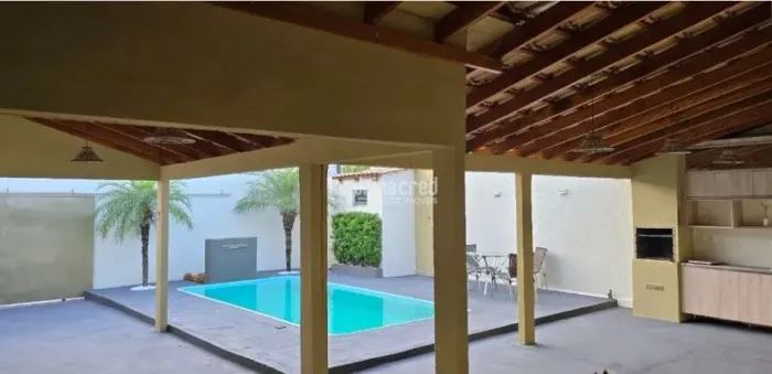 Casa à Venda no Jardim Barra Forest com Piscina e Churrasqueira