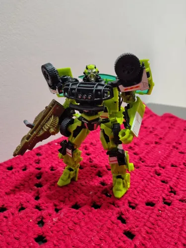 Transformers DOTM Deluxe Ratchet