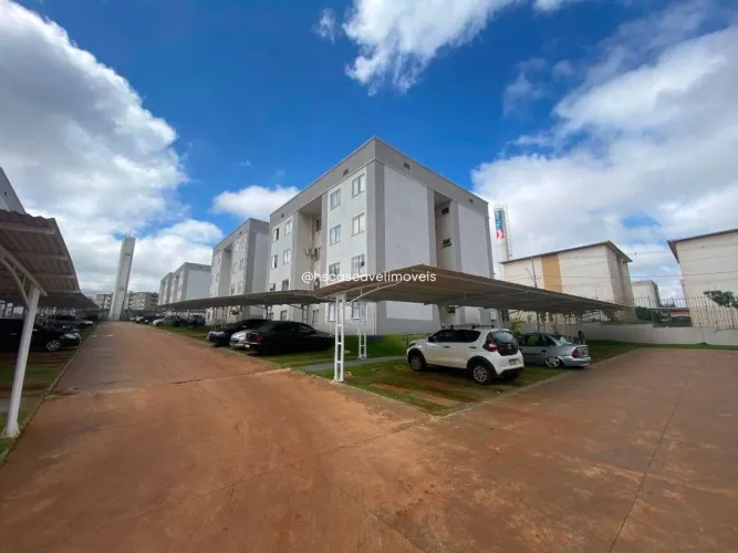 Apartamento com dois quartos à venda na região Norte. Condomínio San Remo.