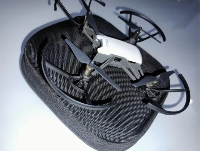 Drone DJI RYZE TELLO