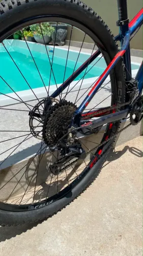 Bicicleta Caloi Elite Aro 29