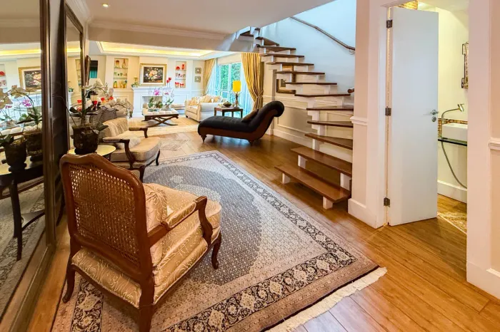 Cobertura duplex com 3 quartos, no Valparaíso, Petrópolis