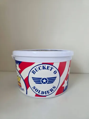 TOY STORY Bucket O? Soldiers - Toy Story Signature Collectio