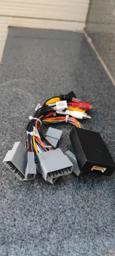 Chicote para multimídia HRV e Civic