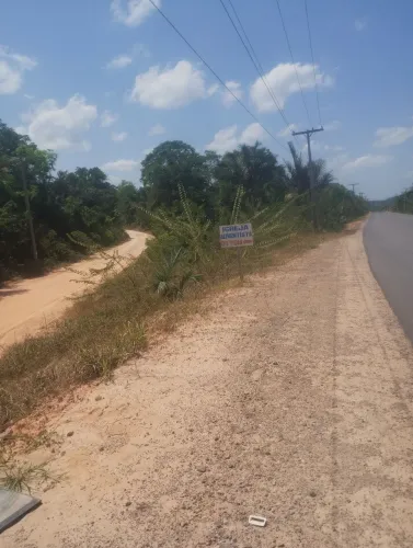 Sítio no km  102 depois do Rio preto da Eva