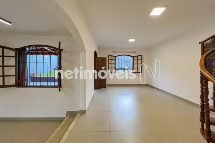 Excelente casa para fins comercial e residencial, excelente localização