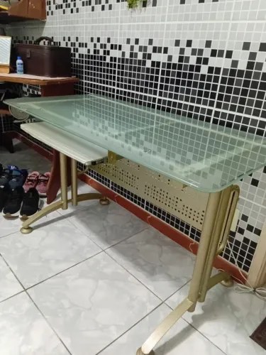 Vendo mesa de vidro