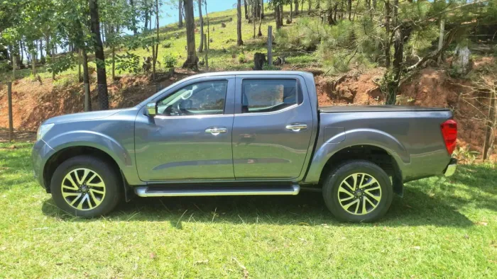 Nissan Frontier XE CD 4X4 2.3 Bi-TB Diesel Aut. 2022