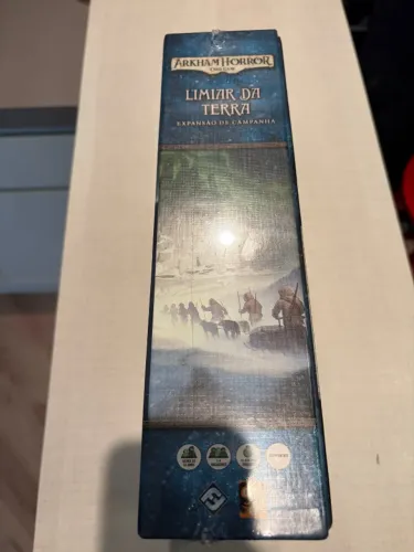 Arkham Horror: Card Game - Limiar da Terra (Expansão de Campanha) (Lacrado, excelente. PT)