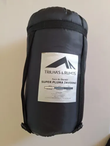 Saco de Dormir marca Trilhas e Rumos Super Pluma Inverno para Pessoas com até 1,85 metros