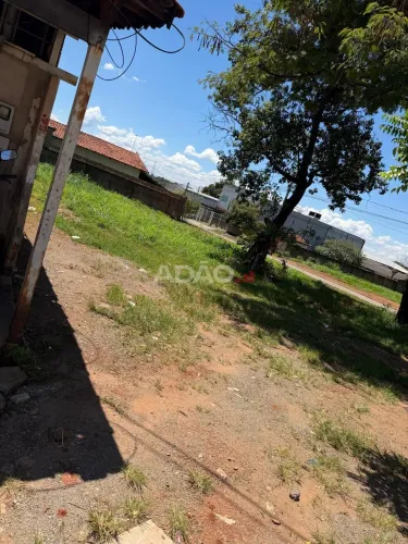 Lote de esquina Lote à Venda, 512.00 por R$ 425000.00 no setor Jardim Bela Vista - Continu