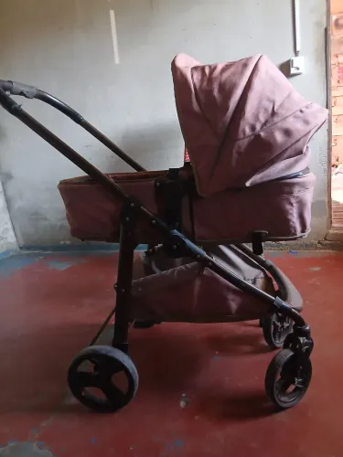Estou vendendo esse carro de BB apenas 250 não faço entrega 