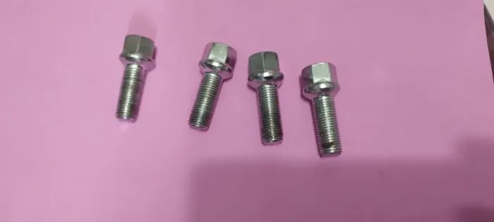 Parafusos de Roda de Fusca Cromados 