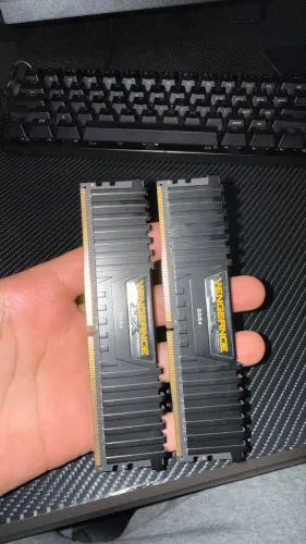 Memórias Vengeance 3200mhz