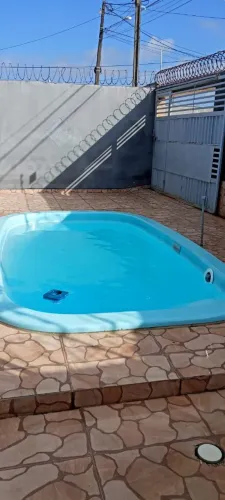 Vende-se piscina