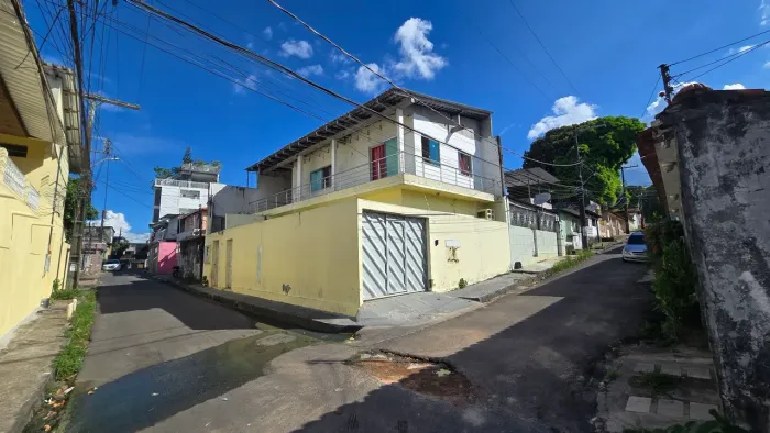 CASA DE 2 PAVIMENTOS À VENDA ? ALVORADA 1