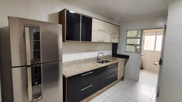 Apartamento ALUGUEL 3 dormitórios (sendo 1 suíte), no bairro Kobrasol - São José/ SC. REF: