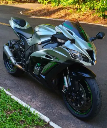 KAWASAKI ZX10 R NINJA