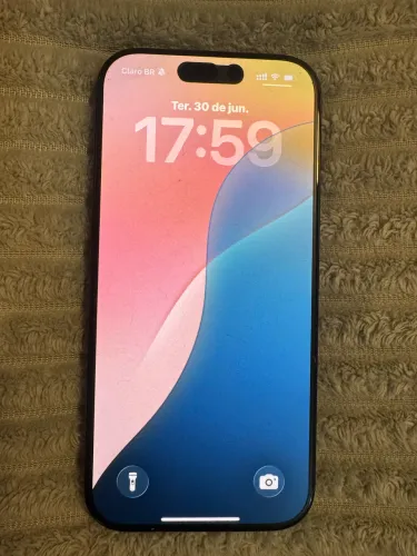 iPhone 16 pro 126 gb