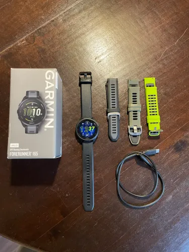Garmin Forerunner 165 - Novo