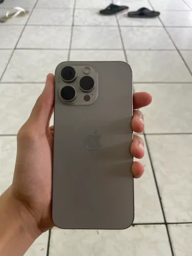 iPhone 15 pro Max 256gb