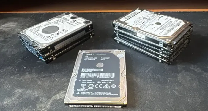 Lote 10 HD 2,5" 5,75TB Servidor/Empresa SATA Testados e Funcionando